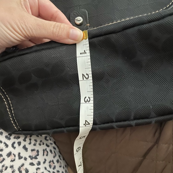 FOSSIL BLACK SHOULDER BAG WITH KEY - Picture 10 of 10